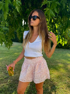 Short Ibiza rose